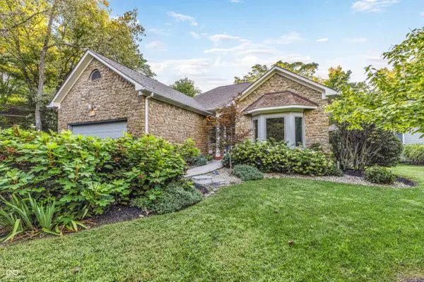 8069 Middle Bay LN, Indianapolis, IN 46236