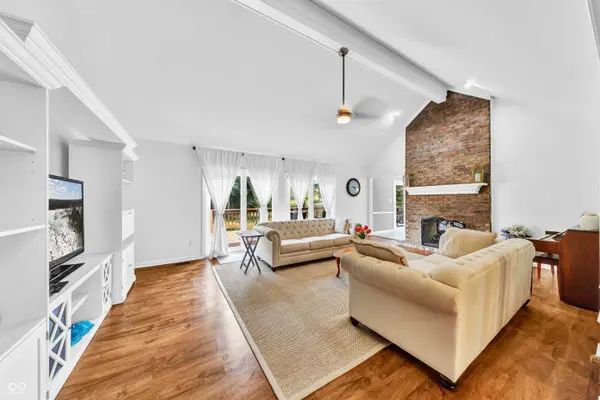 12521 Old Stone, Indianapolis, IN 46236