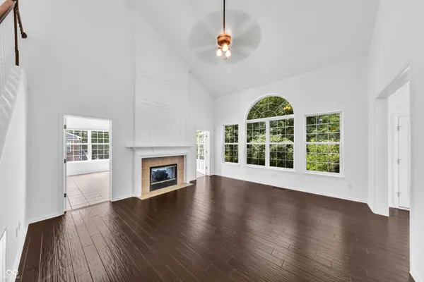 8274 Sweetclover, Indianapolis, IN 46256