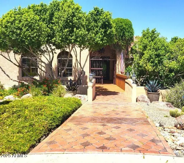 1338 W Mountain VIew Drive, Mesa, AZ 85201