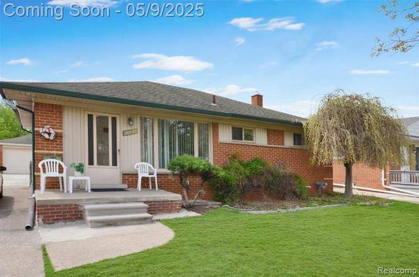 26081 Janet, Roseville, MI 48066