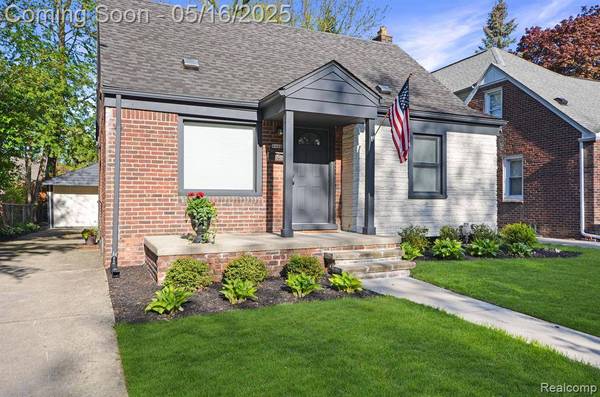 3023 N Vermont Avenue, Royal Oak, MI 48073