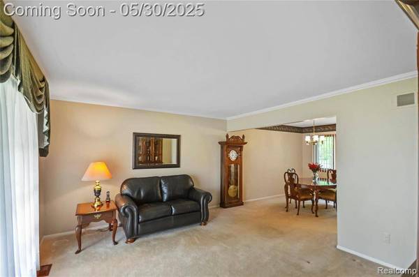 13936 Grove Park Drive, Sterling Heights, MI 48313