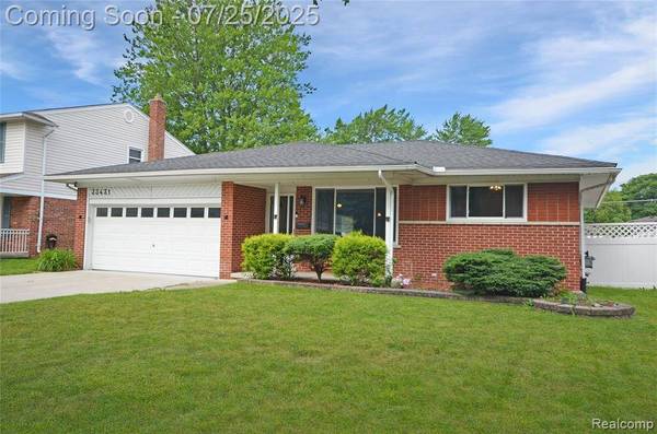 33431 Groth Drive, Sterling Heights, MI 48312