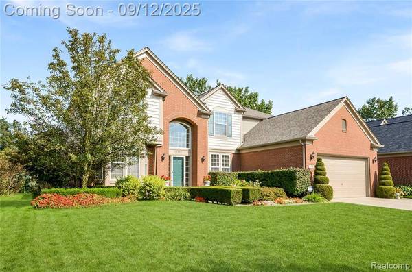 34516 Giannetti Drive, Sterling Heights, MI 48312