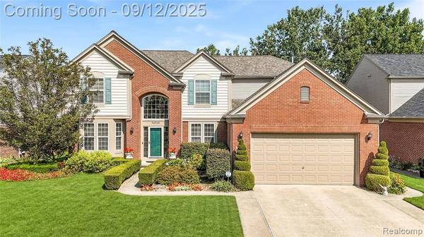 34516 Giannetti Drive, Sterling Heights, MI 48312