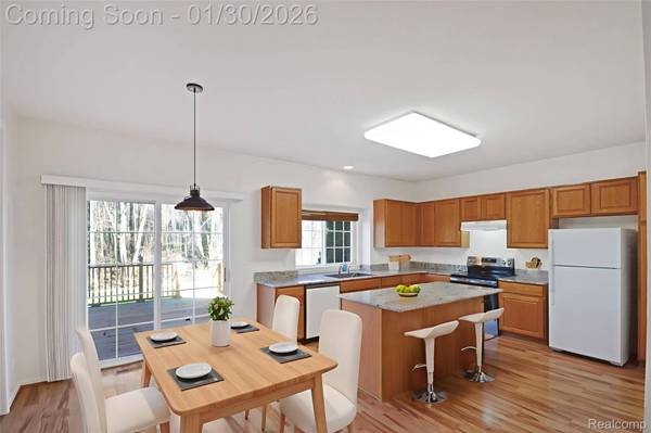 34376 Giannetti DR, Sterling Heights, MI 48312