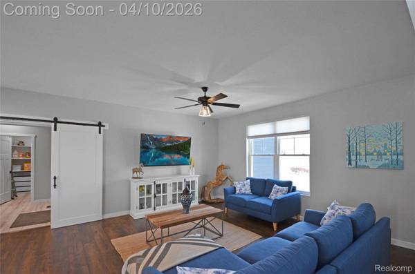 70336 Welding RD, Richmond Township, MI 48062