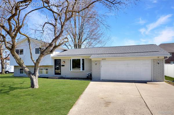 45064 Hecker DR, Utica, MI 48317