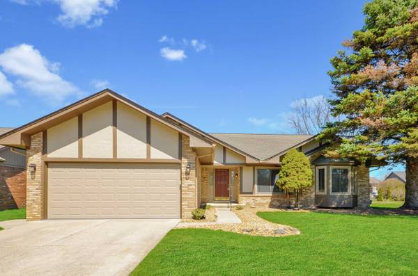 52598 Bordeaux Way, Shelby Twp, MI 48315-2508