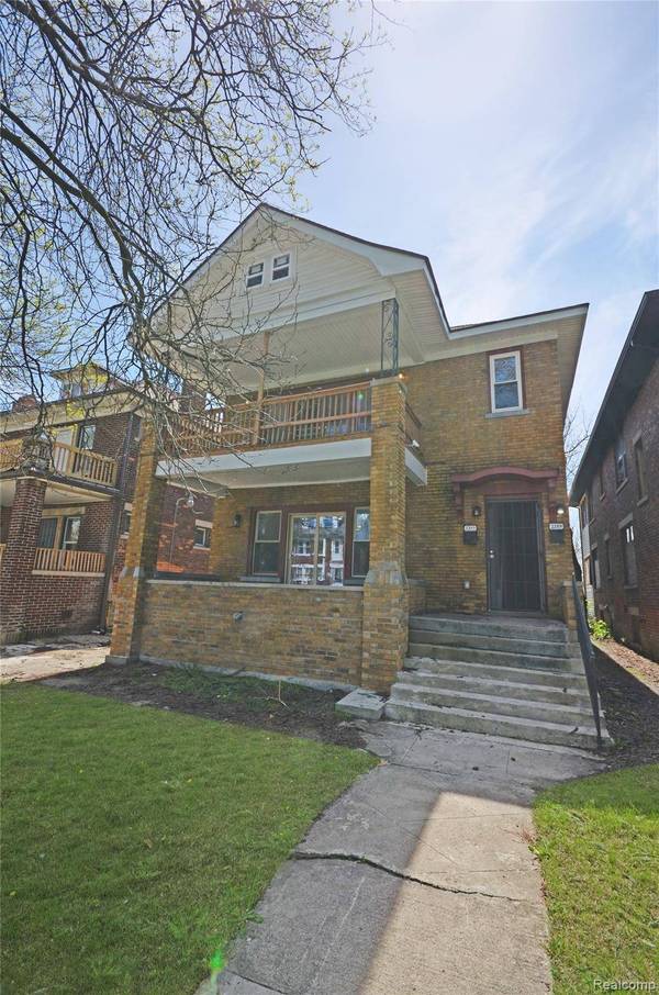 2253 Gladstone ST, Detroit, MI 48206