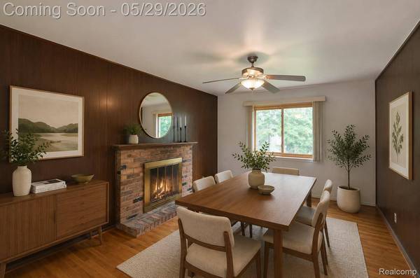 31139 Tecla DR, Warren, MI 48088