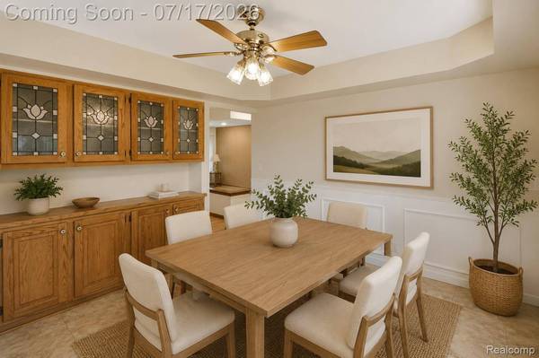 12437 De Grove DR, Sterling Heights, MI 48312