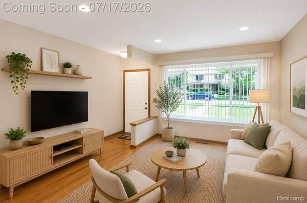 12437 De Grove DR, Sterling Heights, MI 48312