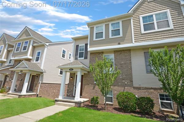 4625 Bradley CIR, Troy, MI 48085