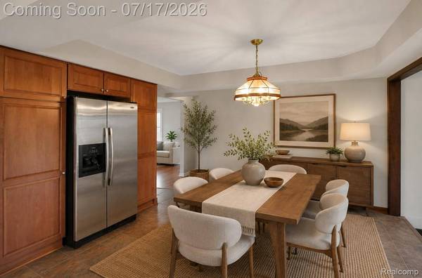 3634 Tracy DR, Sterling Heights, MI 48310