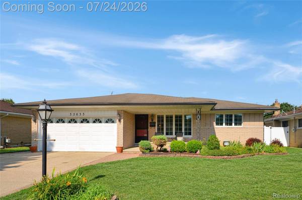 33633 Mina DR, Sterling Heights, MI 48312