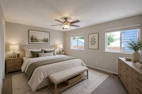 310 W Sonoma Ave, Hazel Park, MI 48030-1342