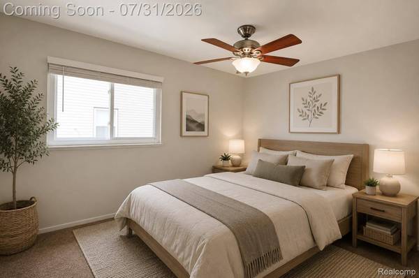 310 W Sonoma AVE, Hazel Park, MI 48030