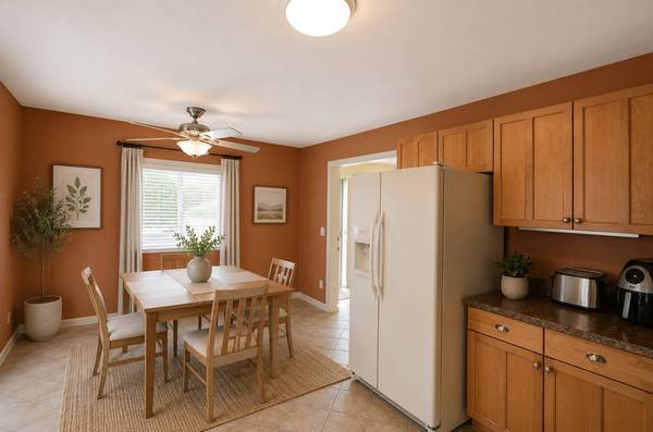 310 W Sonoma Ave, Hazel Park, MI 48030-1342