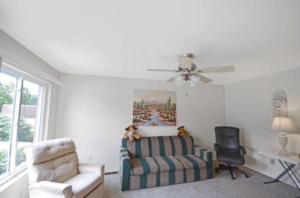 310 W Sonoma Ave, Hazel Park, MI 48030-1342