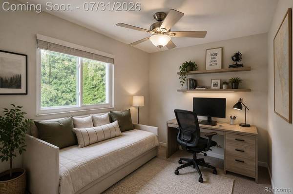 310 W Sonoma AVE, Hazel Park, MI 48030