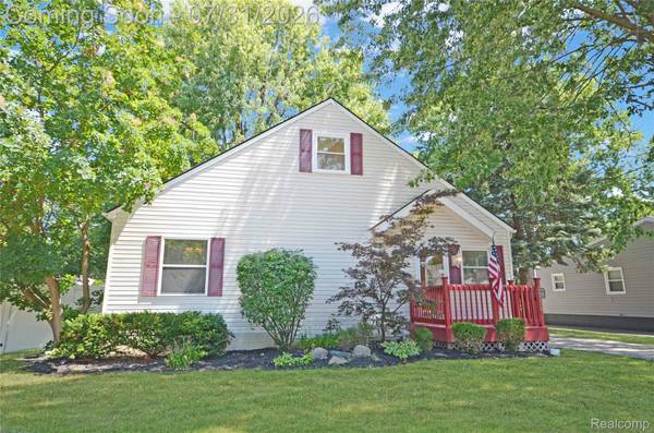26550 Oakland ST, Roseville, MI 48066
