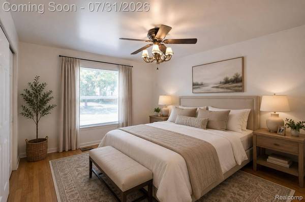 26550 Oakland ST, Roseville, MI 48066