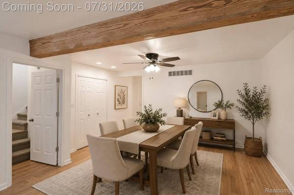 26550 Oakland ST, Roseville, MI 48066