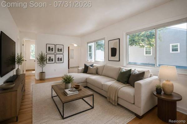26550 Oakland ST, Roseville, MI 48066
