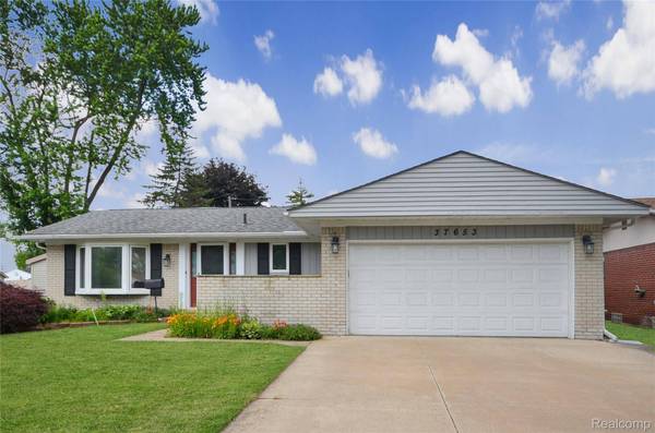37653 Longacre DR, Sterling Heights, MI 48312