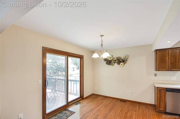 3551 Chippendale DR, Sterling Heights, MI 48310