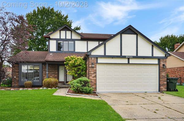 3551 Chippendale DR