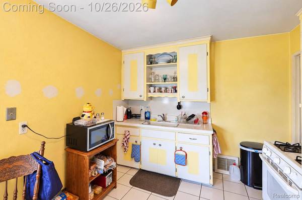 1109 Northwood DR, Inkster, MI 48141