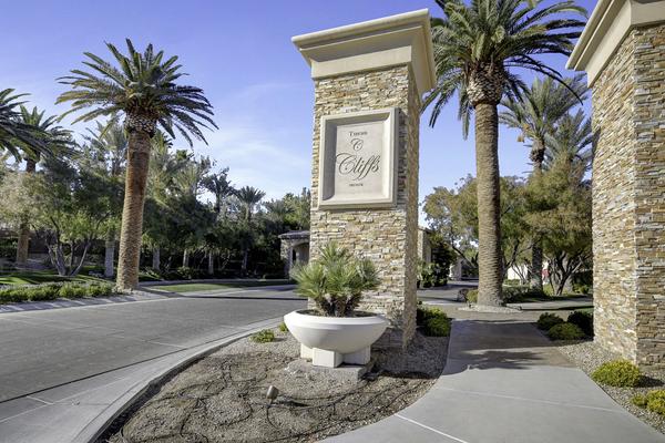 4039 Villa Rafael Dr 84