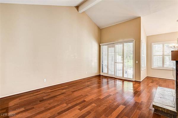 2832 Cape Hope WAY, Las Vegas, NV 89121