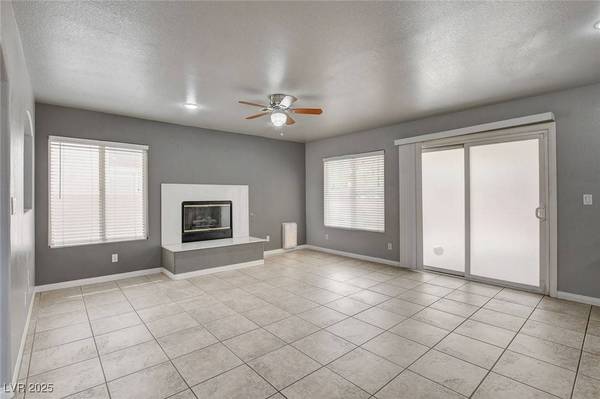 2679 Regency Cove CT, Las Vegas, NV 89121