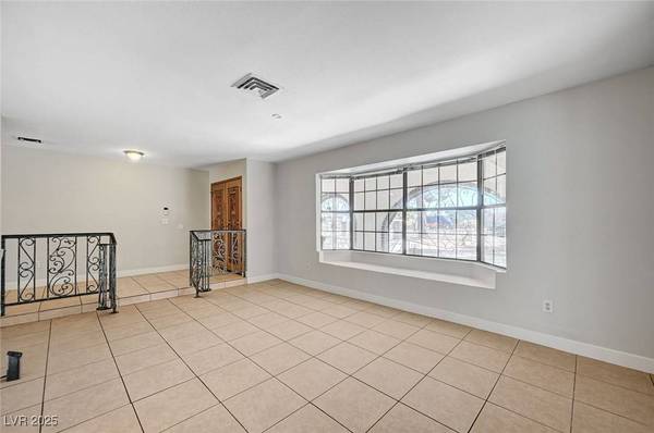 4030 Del Monte AVE, Las Vegas, NV 89102