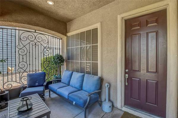 3310 Hillside Garden DR, Las Vegas, NV 89135