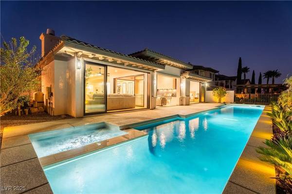 1995 Alcova Ridge DR, Las Vegas, NV 89135