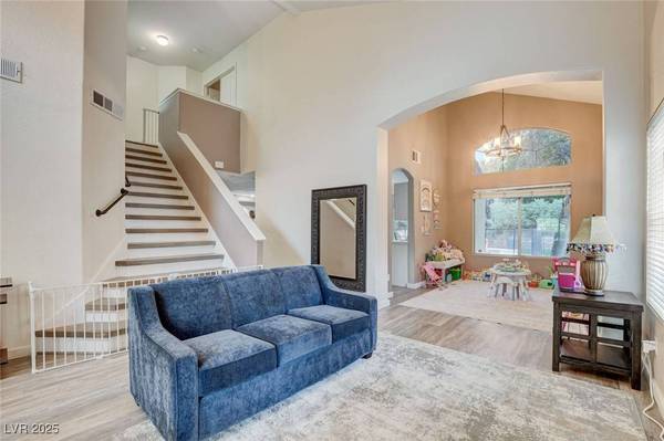 1976 Flagstone Ranch LN, Henderson, NV 89012