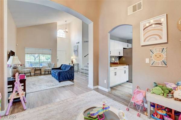 1976 Flagstone Ranch LN, Henderson, NV 89012