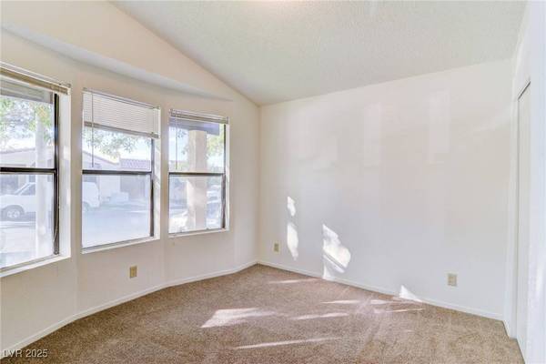 5540 Hobble Creek DR, Las Vegas, NV 89120