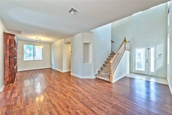 8221 Heather Rock CT, Las Vegas, NV 89117