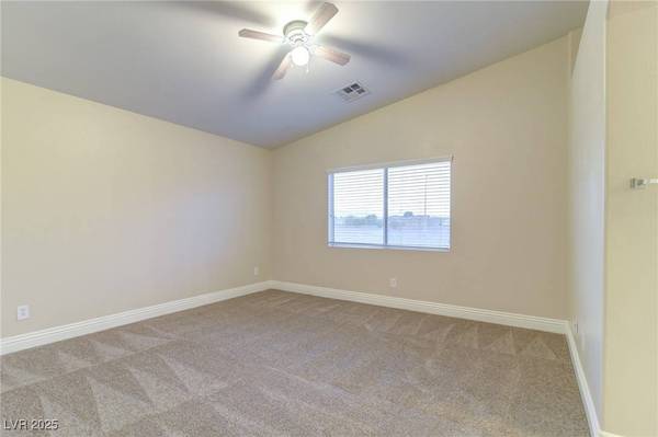 6749 Lookout Lodge LN #3, North Las Vegas, NV 89084