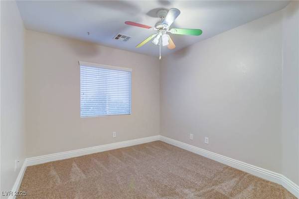 6749 Lookout Lodge LN #3, North Las Vegas, NV 89084