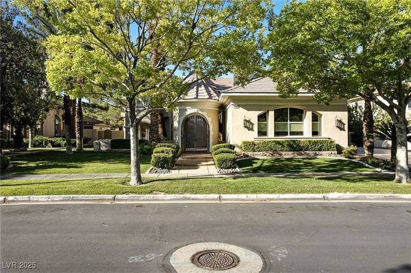 9408 Players Canyon CT, Las Vegas, NV 89144