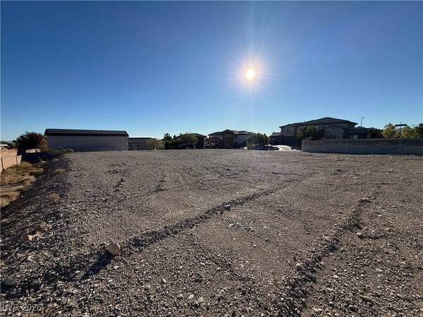 4040 N Tee Pee LN, Las Vegas, NV 89129