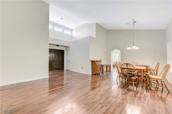 2505 Palmridge DR, Las Vegas, NV 89134