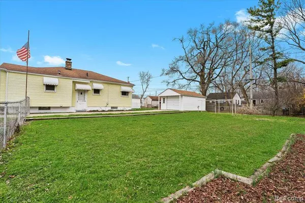 1323 BUCKINGHAM Avenue, Lincoln Park, MI 48146